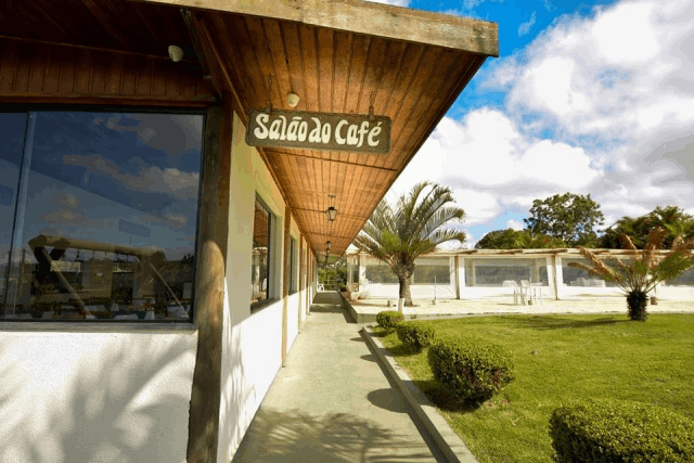 Hospedagem, Atividades de Lazer, Atividades Rurais, Spa e Bem-Estar, Gastronomia, Eventos e Festas, Restaurante